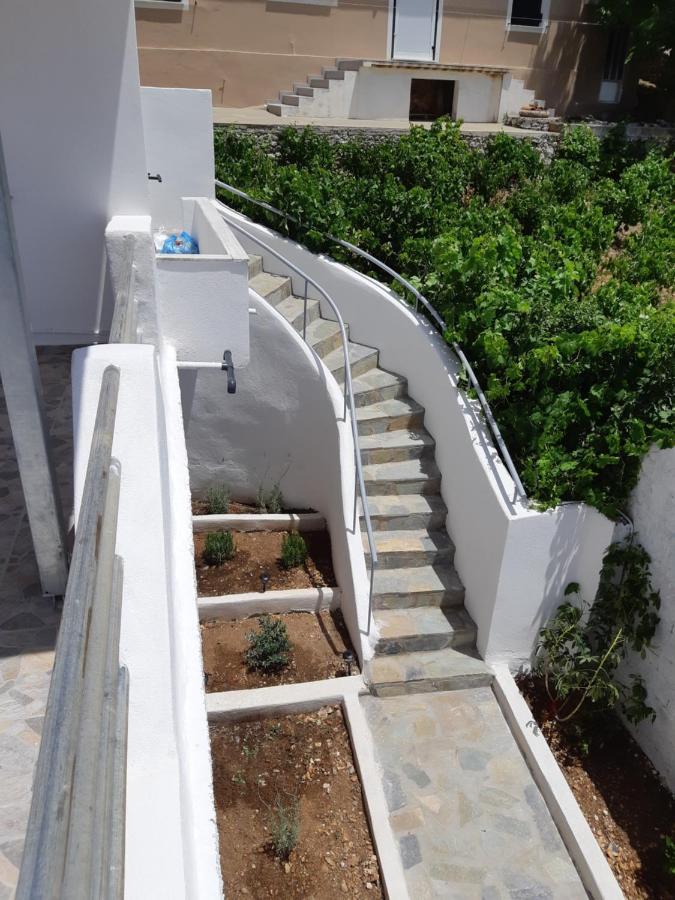 Α Peaceful Nest Apartman Volímesz Kültér fotó