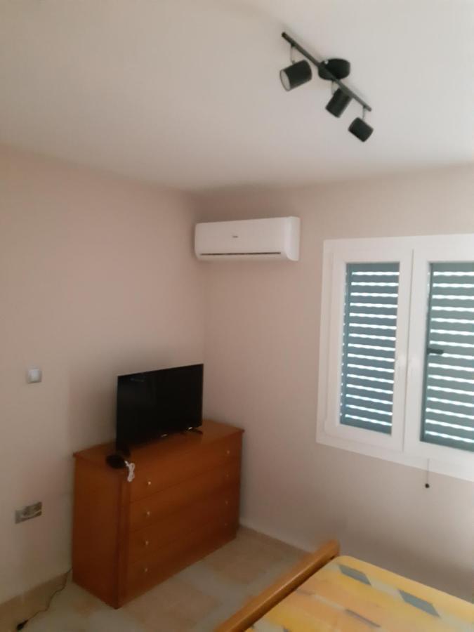 Α Peaceful Nest Apartman Volímesz Kültér fotó